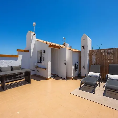 Holiday home Sunny 3-bedroom House With Pool And Rooftop Terrace