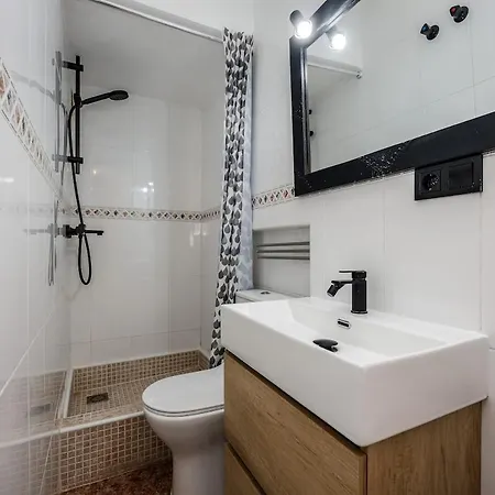 Sunny 3-bedroom House With Pool And Rooftop Terrace Holiday home